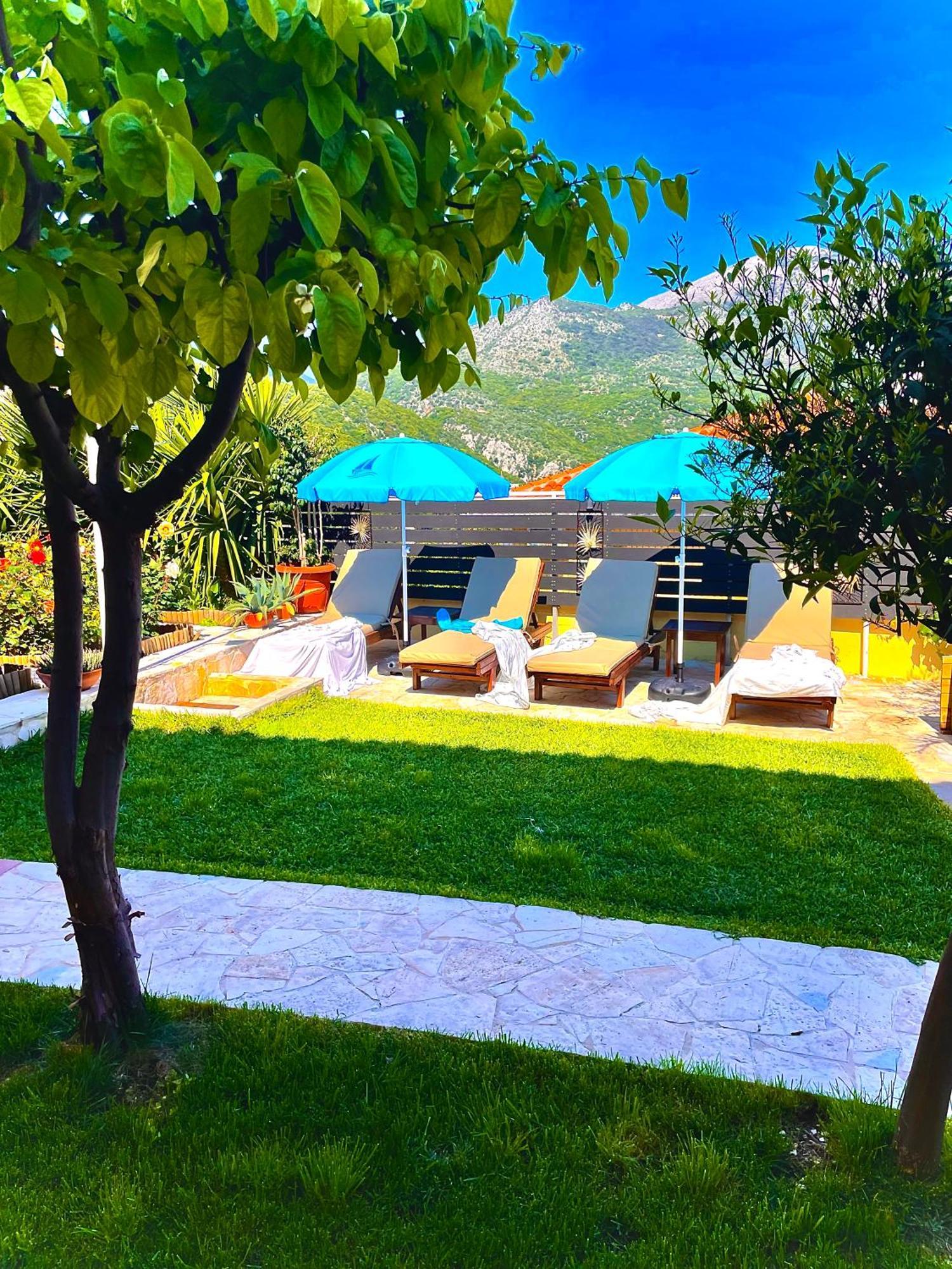 Odysseas Art Villa Poros  Bagian luar foto